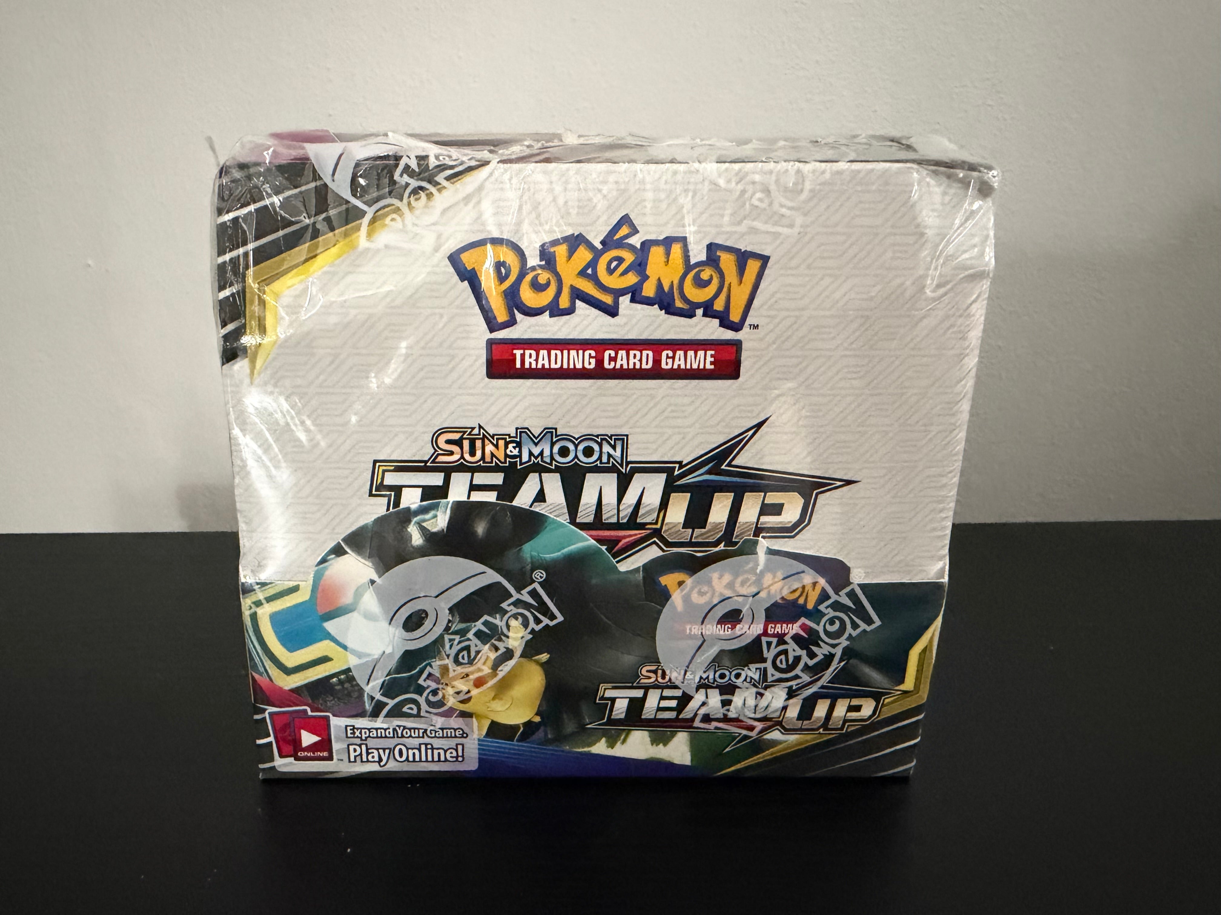 Pokémon Team Up Booster Box