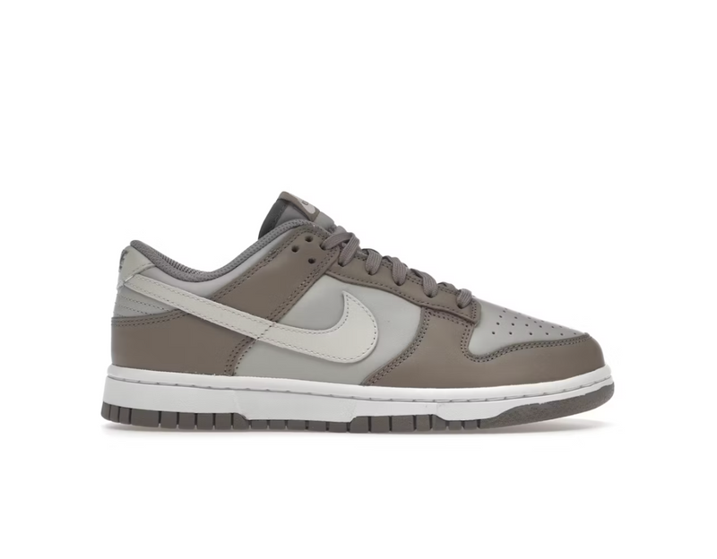 Nike Dunk Low Bone Beige