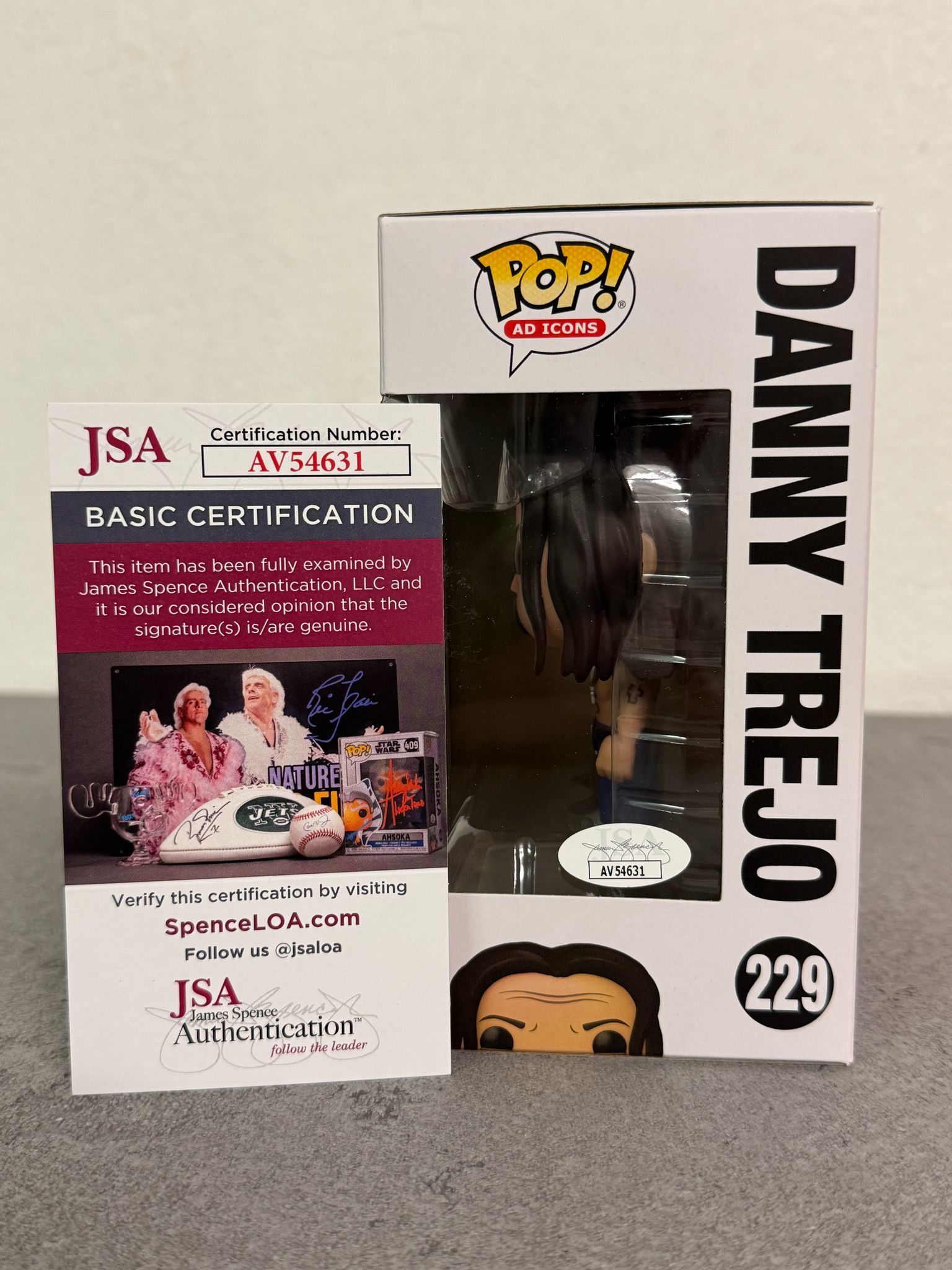 Funko Pop! #229 AD ICONS: Danny Trejo - podepsaná hercem Danny Trejo
